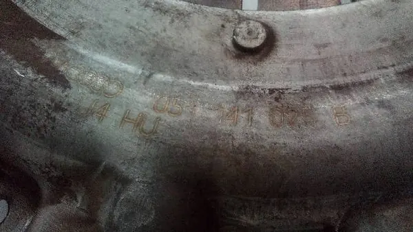 Disque d'embrayage VW Polo 6N 1.4 TDI OEM 051141025B image 3