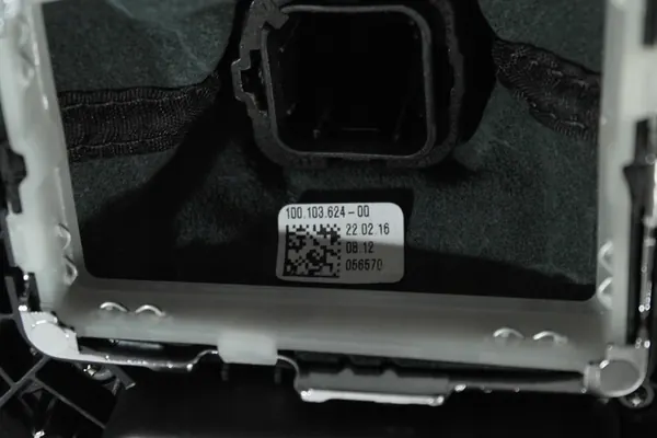 AUDI A4 B9 DSG Gear Shift Knob 8W1713111C image 5