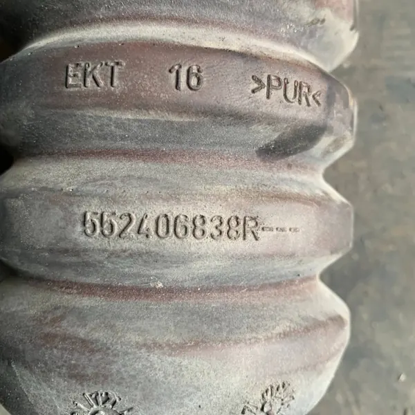 Biellette de Ressort OEM 552406838R pour Renault Master III image 4