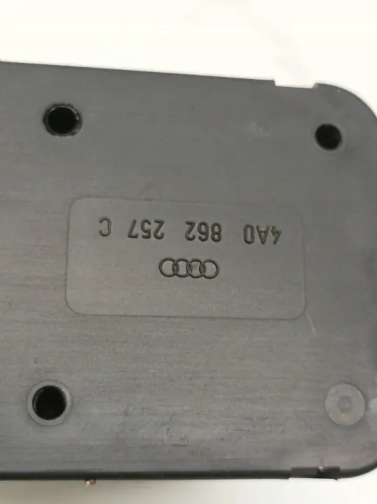 Pompe de verrouillage central OEM 4A0862257C B4 Audi 80 image 4