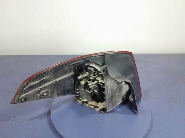 HÖGER BAKLYKT RENAULT LAGUNA III 265500002R image 6