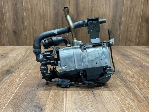 Webasto Standkachel Range Rover Vogue L405 4.4 Diesel CPLA-18K463-AG image 2
