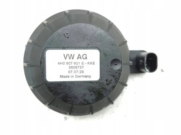 Begagnad Cupra Formentor 2023 enhet OEM 4H0907601E image 2