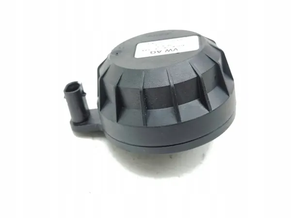 Begagnad Cupra Formentor 2023 enhet OEM 4H0907601E image 4