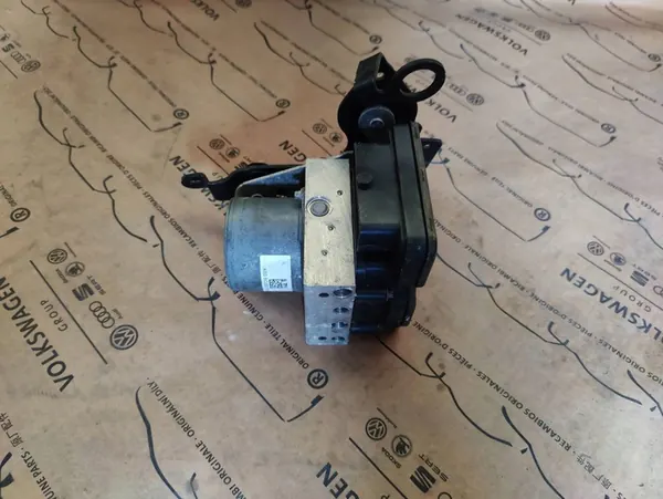 Kia Sportage III ABS-pomp 58920-3U410 image 3