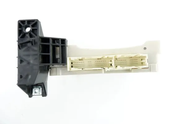 Módulo Confort Toyota Prius OEM 82730-47520 image 8