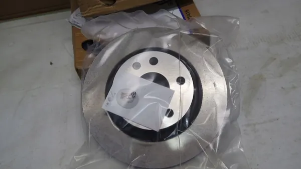 Disco de Freio Volvo OE 32300124 image 4