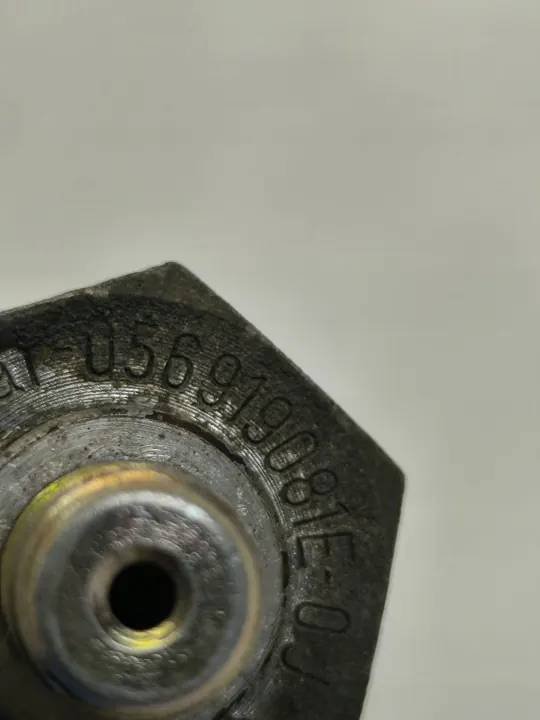 Audi Oljetrycksensor OEM 056919081E - Begagnad image 4