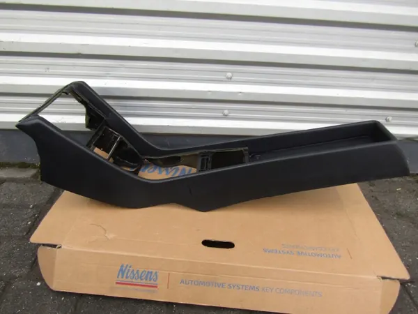 Mercedes W124 85-96 Zwarte Middenconsole OEM image 2
