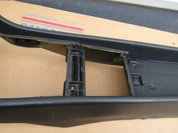 Mercedes W124 85-96 Zwarte Middenconsole OEM image 6