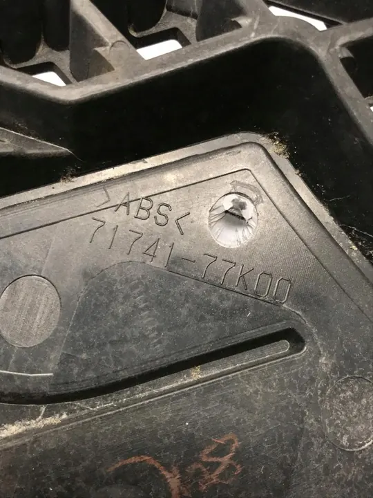 Suzuki OE 71741-77K00 upper grill image 8