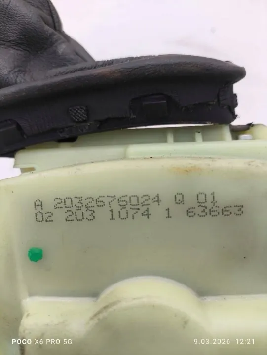 Mercedes-Benz C W203 Växelspak OEM A2032676024 image 5