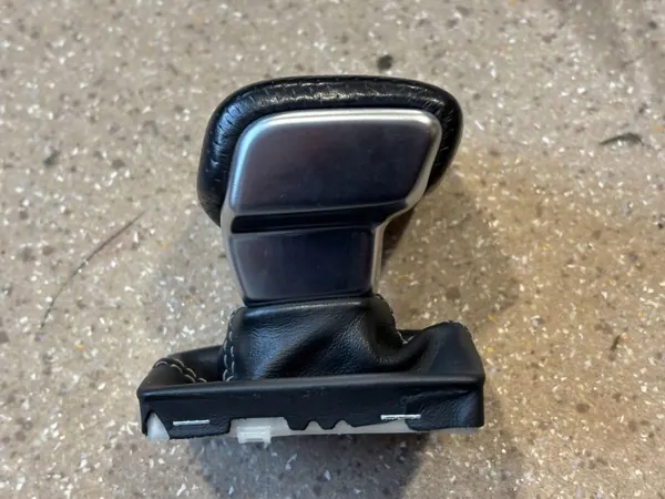 Pommeau de levier Audi A4 B9 OEM LPV18921 - Occasion image 10