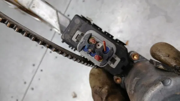 Elevador de vidro dianteiro esquerdo Opel Astra G 1.7DTI 90521881 image 4