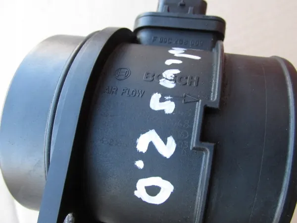 Sensor Fluxo Ar SsangYong OEM A6710940048 image 6