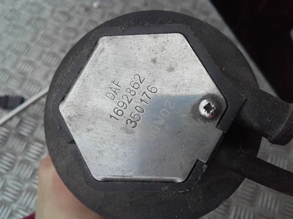 DAF OE 1692 862 Capteur de niveau AdBlue image 3