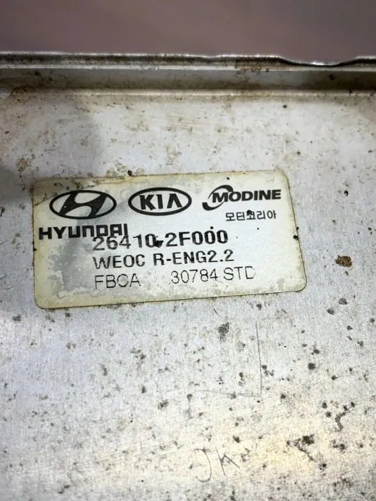 Oljefilterhus Hyundai ix35 2017 OEM 264102F000 image 7