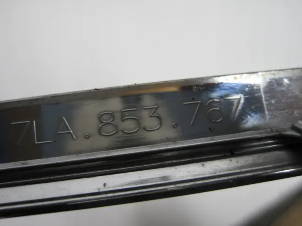 OEM 7LA853767 Kromikoriste Jäähdyttimet VW T6 image 5