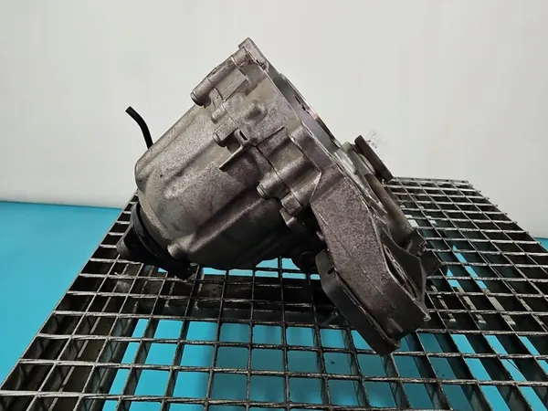 Réducteur BMW F10 F11 2.0D XDRIVE Endommagé image 5