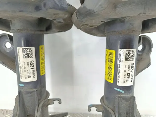 Ammortizzatore anteriore Opel Mokka X 2020 OEM 95266857 image 5