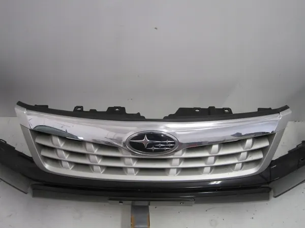 Paraurti anteriore Subaru Forester III image 6