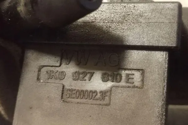 Kytkin sylinteri SEAT TOLEDO IV 1.6L Diesel 2013 6R0721388A image 2