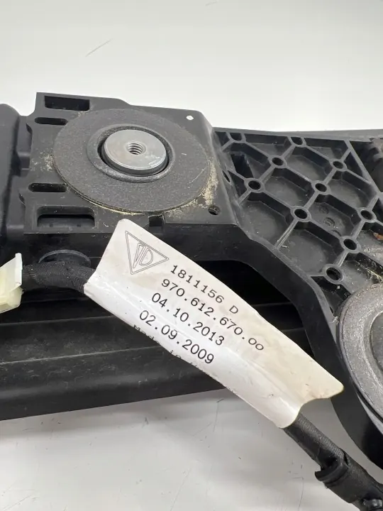Spoiler Porsche Panamera 970 OEM 97061267000 Usado image 8