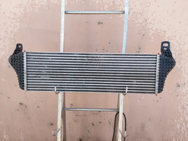 Intercooler VW T5 T6 2.0 TDI 2010- image 4
