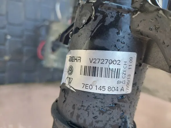 Intercooler VW T5 T6 2.0 TDI 2010- image 7