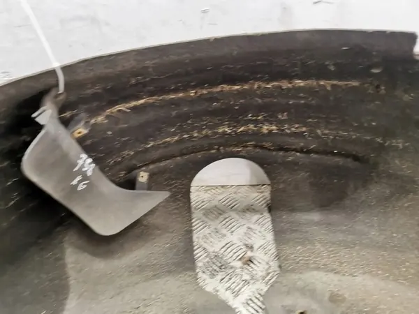 Arco de rueda trasero izquierdo Bentley Flying Spur 2005 image 3