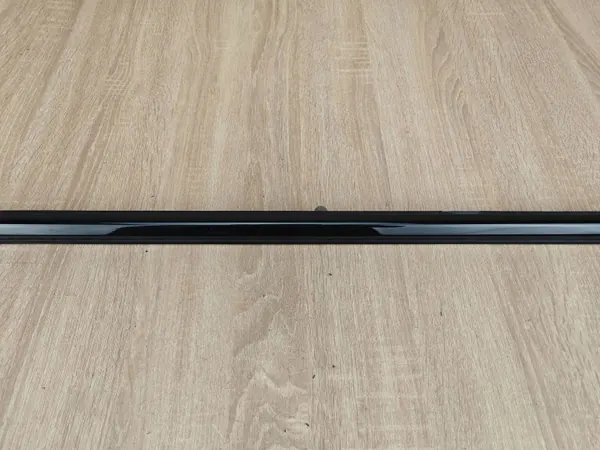 Junta de puerta BMW OEM 7404030 trasera derecha Shadowline image 3