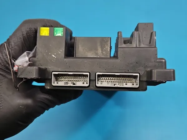 Sulakekotelo OEM GJ32-14F041-AC Land Rover Evoqueen image 6
