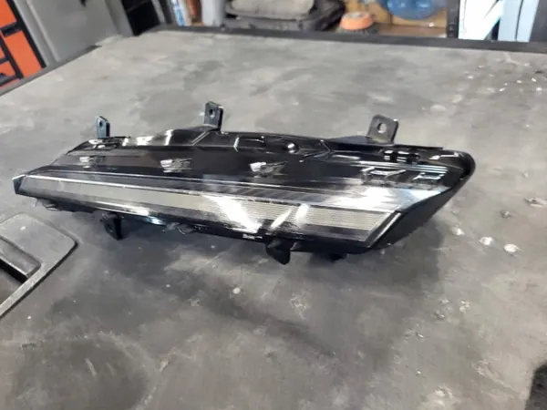 Päiväajovalot Peugeot 308 OEM 9835230880 image 3