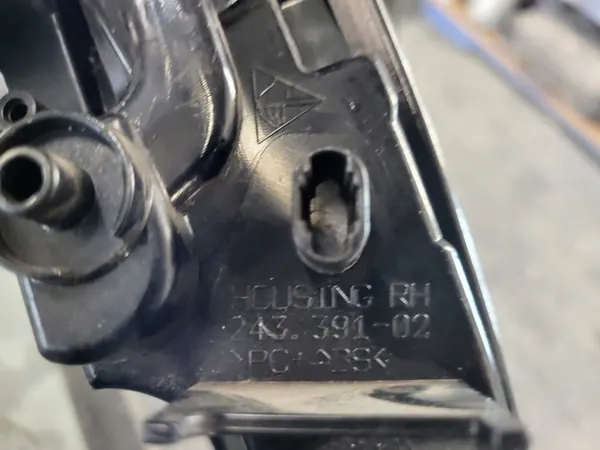 Päiväajovalot Peugeot 308 OEM 9835230880 image 5