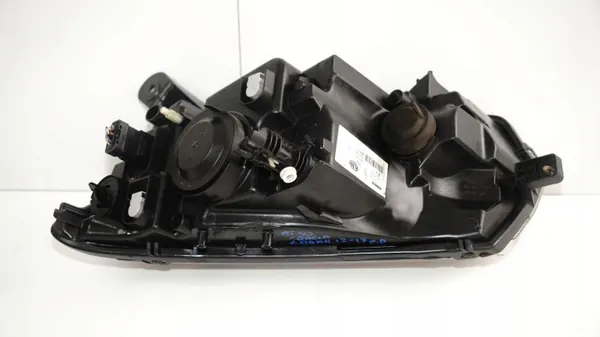Oikea Etuvalo Dacia Logan II 12-17 OEM 360149020 image 5