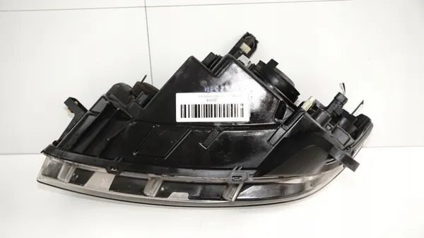 Oikea Etuvalo Dacia Logan II 12-17 OEM 360149020 image 9