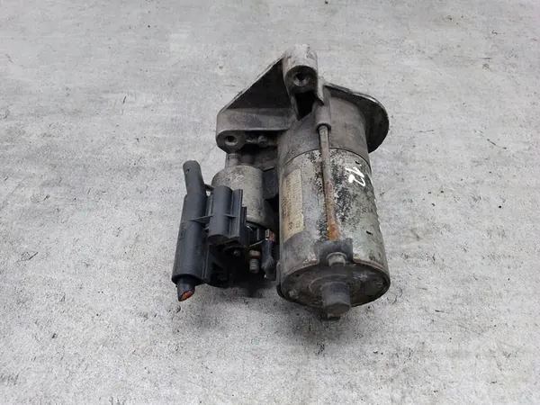 Motor de arranque Ford Fiesta MK6 1.4 TDCI image 6