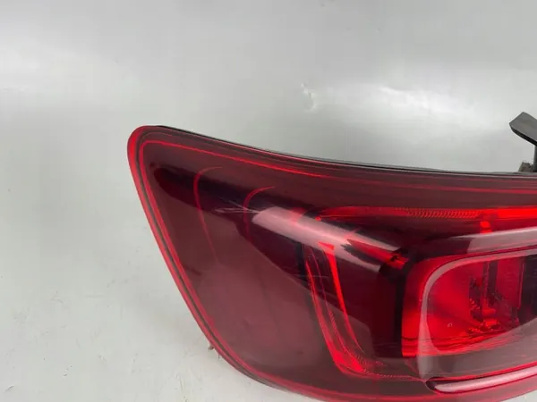 Luz trasera izquierda OE para Renault Talisman Sedan image 6