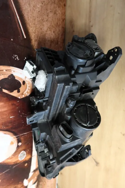 LINKER BI-XENON KOPLAMP MERCEDES GLA A156 A1569062300 image 8