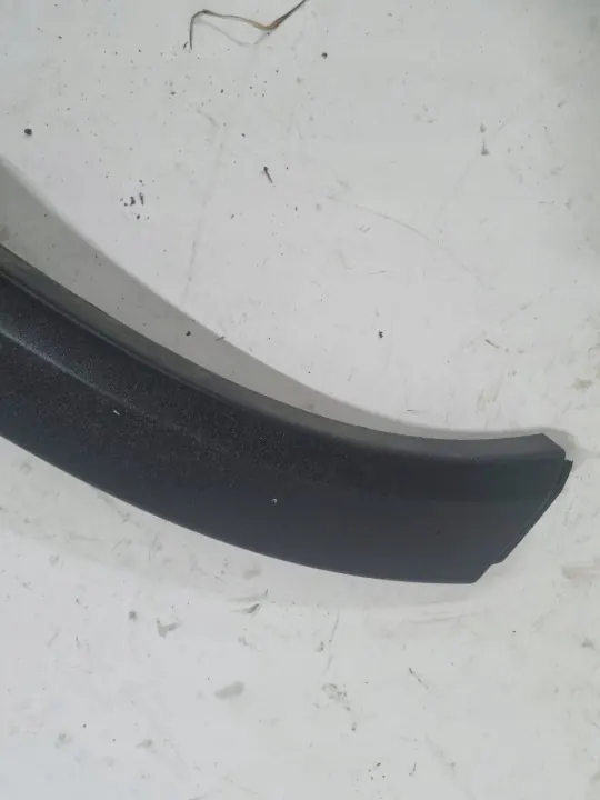 Volvo V60 Cross Country Tira Parachoques Trasera Izquierda OEM 32206171 image 4