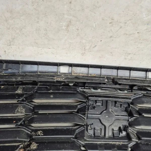 Griglia SEAT LEON III 3 FR LIFT 16-20 image 10