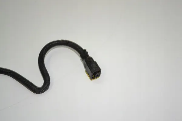 Mercedes-Benz AdBlue-slang OEM 0014701924 image 4