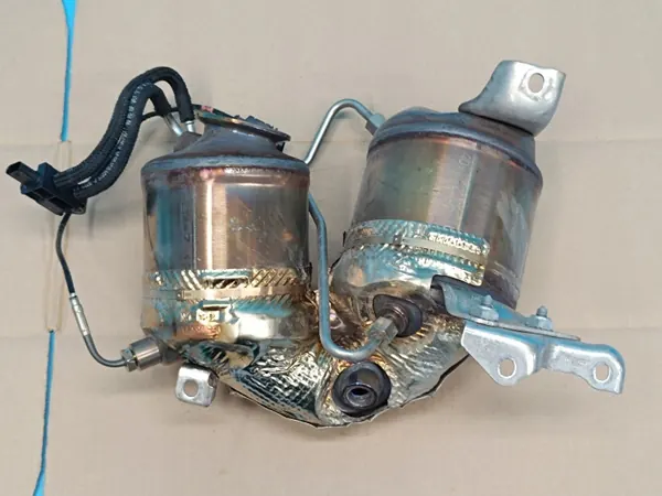 OEM 05E131723F 05E131701H VW Golf 8 Kat DPF image 7