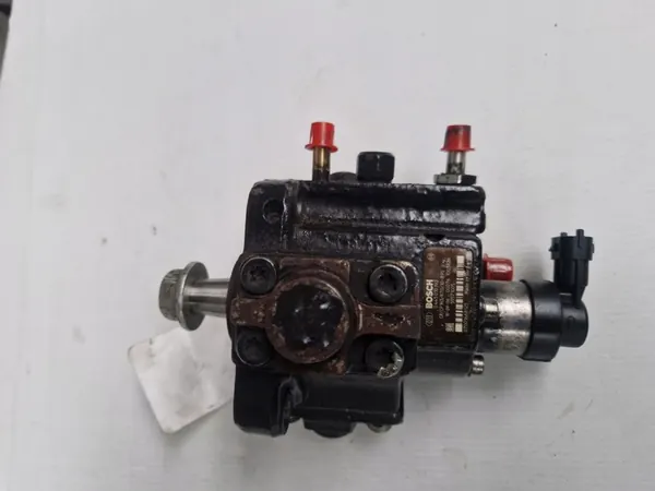 Brandstofpomp 2.0 Opel Diesel 0445010193 image 3