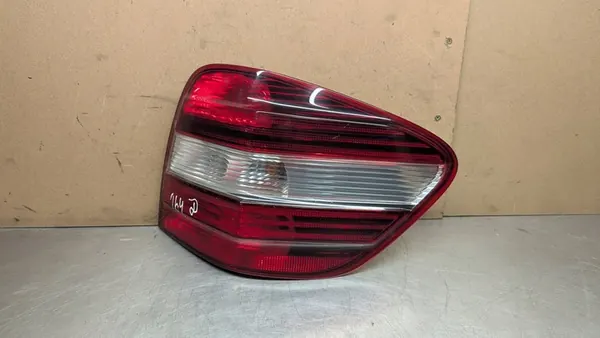 Lámpara Trasera Derecha Mercedes ML W164 image 2