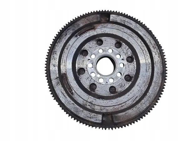 Engranaje VOLVO V40 CROSS COUNTRY 2.0L diesel image 2