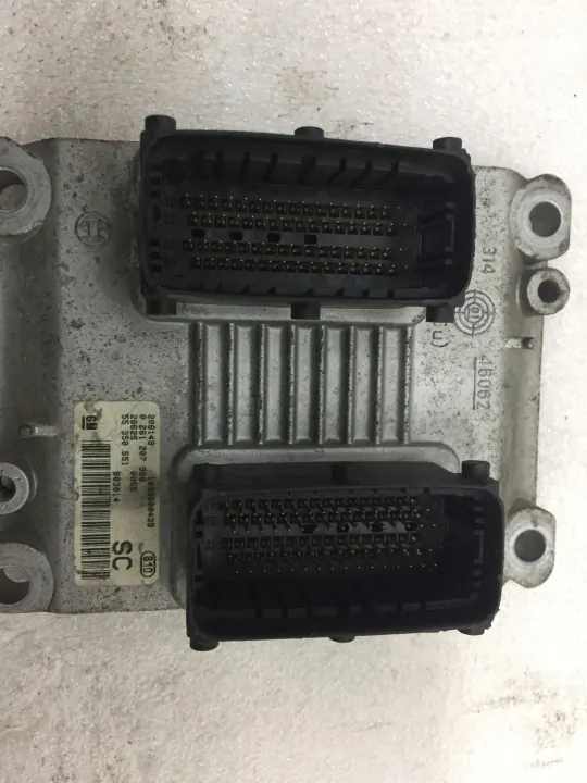 Computadora Opel Corsa C 1.0 OEM 0261207960 SC image 4