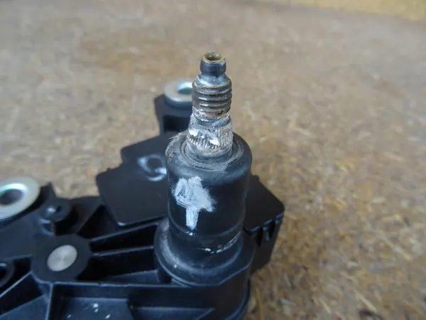 Heckwischermotor AUDI Q3 8U Lift 15-18 4G9955711C image 3