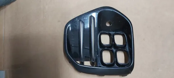 Voorste linker bumperrooster Kia Sportage IV GT 15-21 OEM image 4