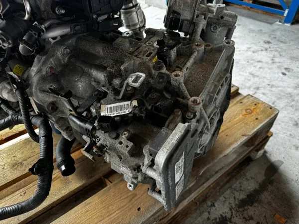 Hyundai F108DW Automaatbak - Als Nieuw image 2